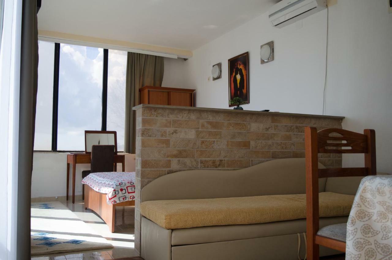 Apartments Basha 1 - Long Beach Улцинь Экстерьер фото