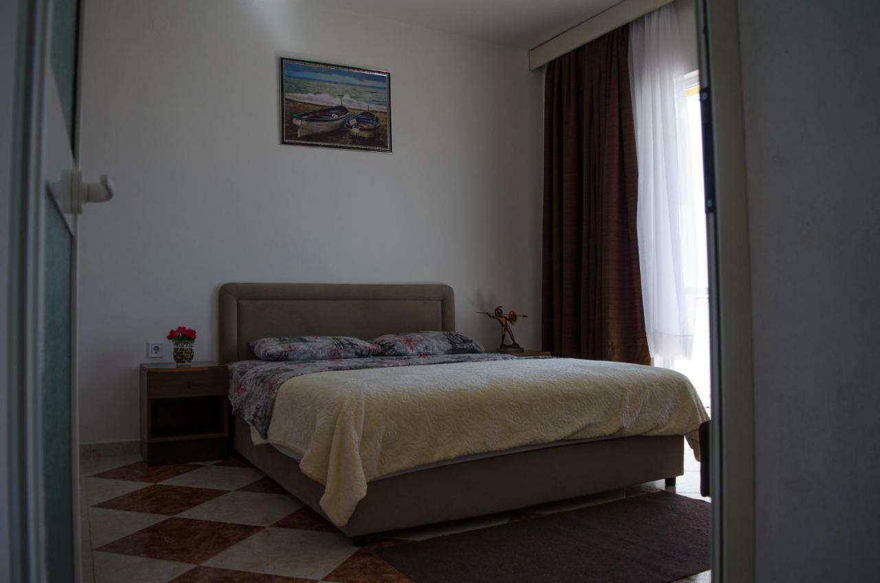 Apartments Basha 1 - Long Beach Улцинь Экстерьер фото